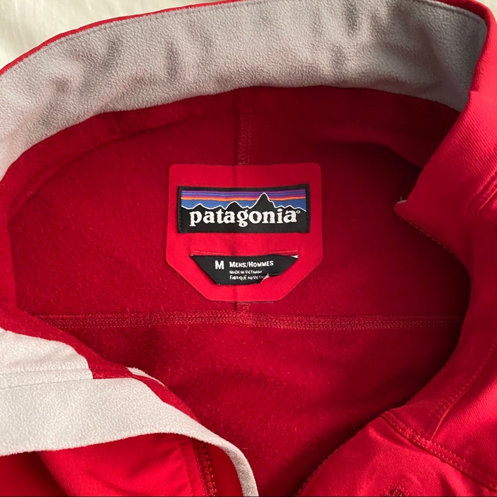 Patagonia Red Performance Jacket - Picture 3 of 4